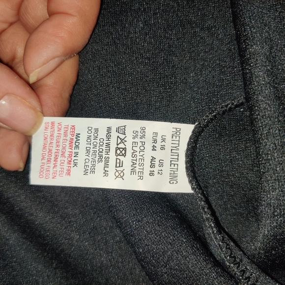 🖤✨ Pretty little things Black Wrap Dress ✨🖤 - Picture 11 of 11